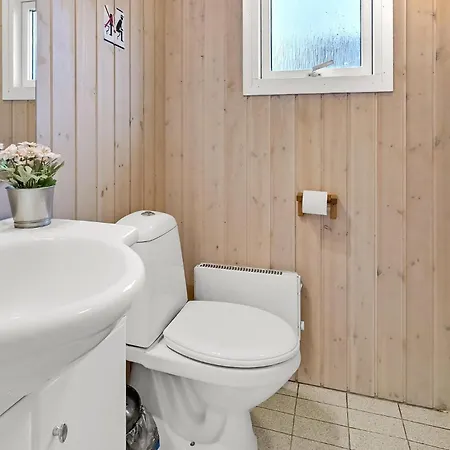 2 Bedroom In Vakantiehuis *