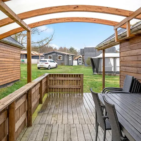 2 Bedroom In Dom wakacyjny Hanstholm